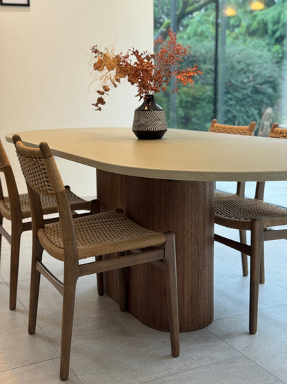 Duo - Oval Concrete Table